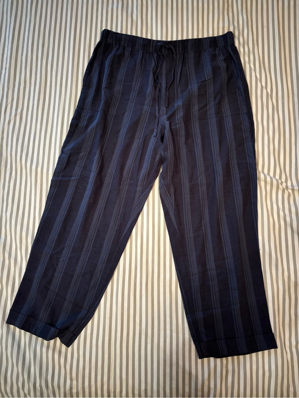 Volcom Navy and Indigo Wide Leg Pants NWOT